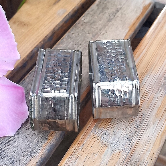 Hammered Metal Napkin Rings - Picture 6 of 6